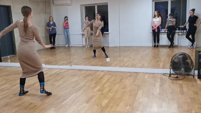 BACHATA SOLO poziom P2 Ania Głuch, The Cuban Place, 27.12.2022 смотреть онлайн