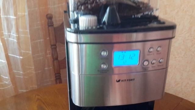 Кофе в моем стакане может согреть весь мир! Обзор Кофемашины Kitfort КТ-705 смотреть онлайн