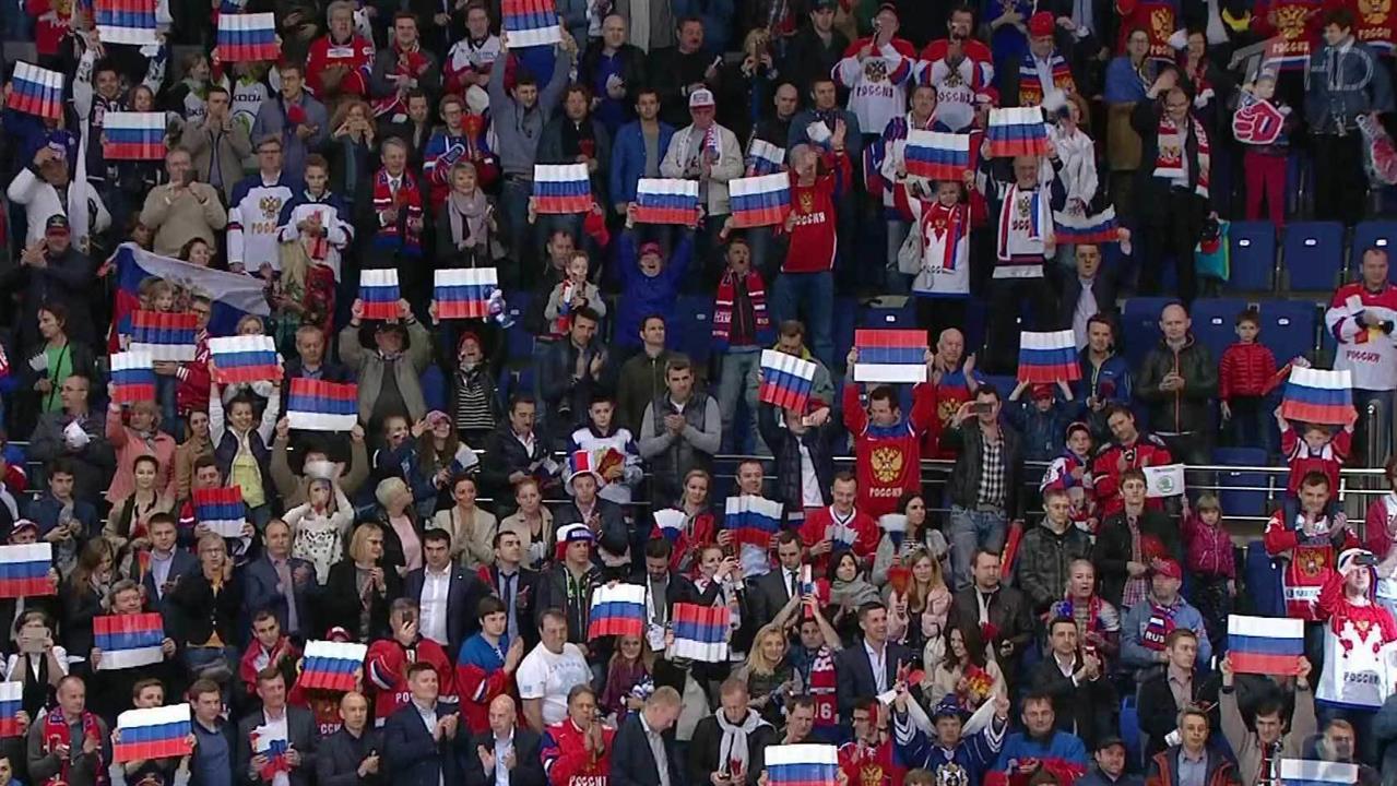 Сборная России по хоккею одержала шестую победу на...ь в четвертьфинал со второго места в группе "А"
