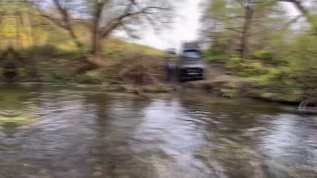 Утопили Лунтика в реке Вашана . Уазы , Нивы ,Джипы и др. внедорожники на лайтовом оффроуд маршруте. смотреть онлайн