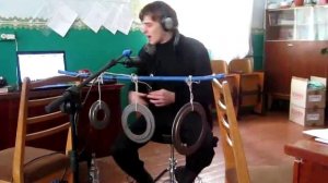 Запись трека из подручных предметов