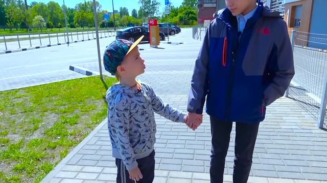 ВРEДHЫЙ MЛAДШИЙ БРАТ. NON-STOP. смотреть онлайн