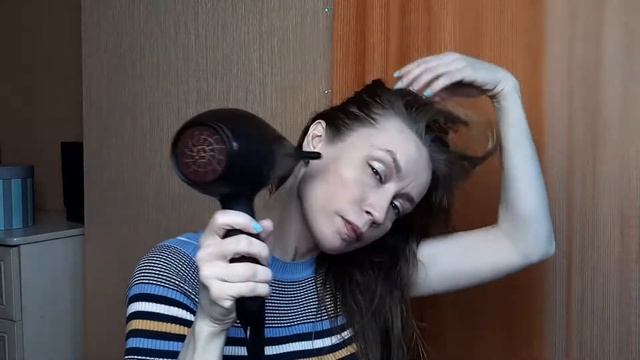 ТЕСТИРУЮ СПРЕЙ ДЛЯ ГОРЯЧЕЙ УКЛАДКИ ВОЛОС ОТ WELLA.