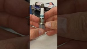 Свечи зажигания DENSO IRIDIUM SK20R11 (3297)