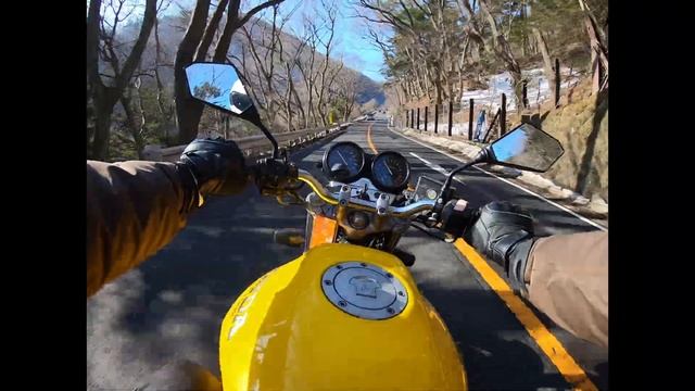 Honda CB400 SUPER FOUR NC31 （1992） Yoshimura | Nasushiobara смотреть онлайн