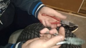 Шиповка шины САМОРЕЗОМ!!!!!! ЧТО из этого получится? / Studded tires