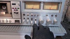 Кассетная дека Hitachi  D 980m