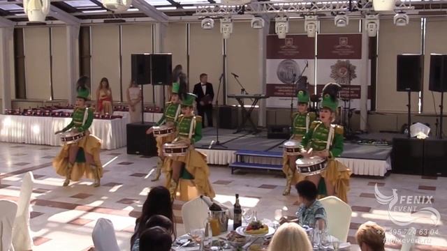 Заказать ансамбль барабанщиц на праздник, свадьбу и корпоратив - мажоретки барабанщицы Москва