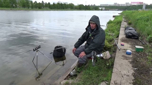 "Уловистая рыбалка" с Евгением Середой. Выпуск №11. "С болонкой в Крылатском." смотреть онлайн