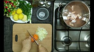Уха из красной рыбы. Простой рыбный суп. Simple red fish soup - Дар Еда.