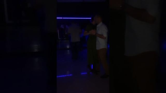 Кизомба.Геленджик.21.11.2020 смотреть онлайн