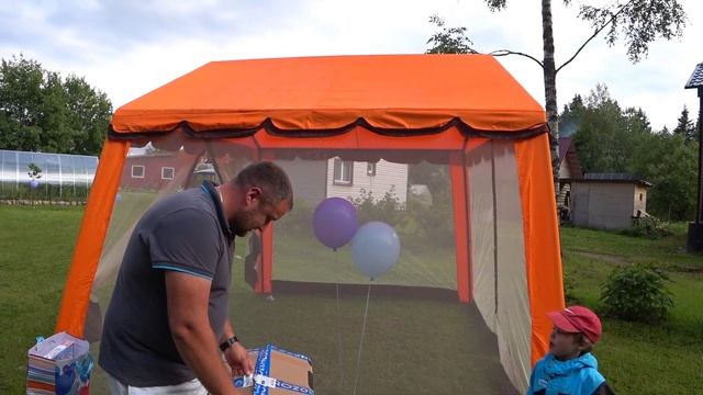 RC Mitsubishi Delica. Подарок моделисту. смотреть онлайн