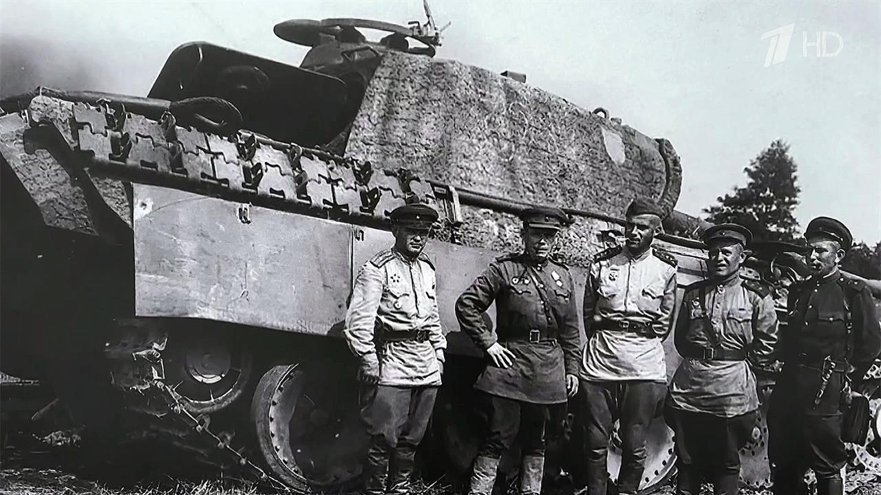 У посольства Германии в Москве открылась выставка под названием "Чтобы помнили"