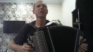 То не ветер ветку клонит под баян