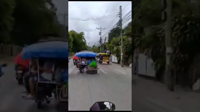 Sorry no more room ? #philippine #travel #adventures #truck #car #tricycle