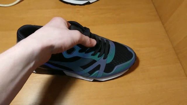 Diadora n9000 Hologram кроссы хамелеоны смотреть онлайн