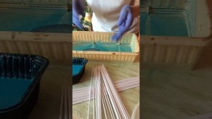 Плетение из бумажной лозы. Окрашивание трубочек в градиент