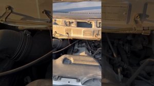 Видео обзор запуска двигателя 3RZ-FE от Hiace REGIUS RCH47 4WD. Пробег 118.000км ?
