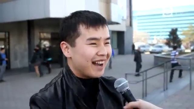 Тема коротких юбок раскрыта. смотреть онлайн