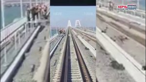 На поезде по Крымскому мосту