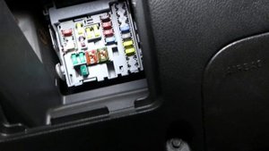CHEVROLET CRUZE POWER SEAT FUSE LOCATION REPLACEMENT. SEAT NOT WORKING