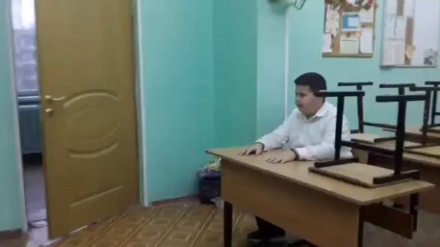 КТО НАРИСОВАЛ УЧИТЕЛЬНИЦУ??? смотреть онлайн