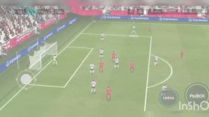 "Игра в Фифа Мобаил"