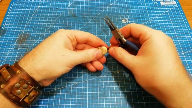Craft magic. Как сделать кулон из камня? How to make a stone pendant? смотреть онлайн