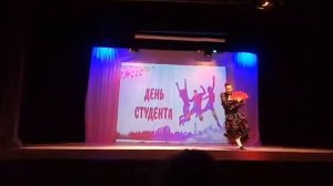 Испанский танец под музыку из балета " Кармен-сюита"