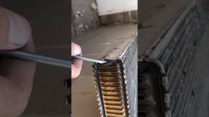 Ремонт радиатора своими руками. Форд Галакси 2.3. 2 этап