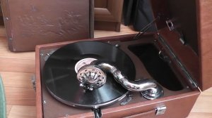 патефон - Гелена Великанова  -  Ландыши