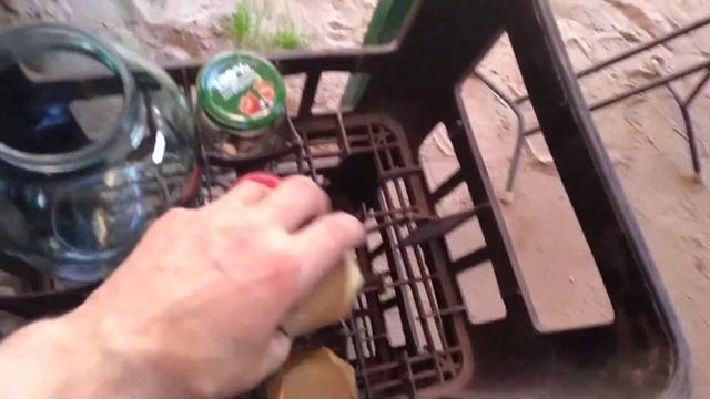 Пластиковые ящики из под бутылок - их новое предназначение . смотреть онлайн