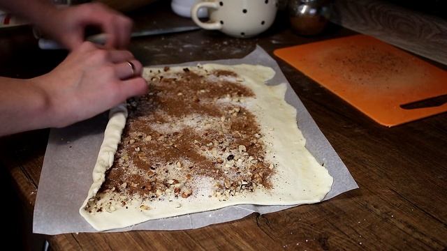 Булочки с орехами и корицей Слоёное тесто смотреть онлайн
