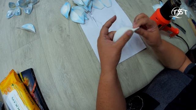 Такого вы ещё не видели! Украшаем ёлку по последней моде! Часть 2. DIY. Christmas. смотреть онлайн