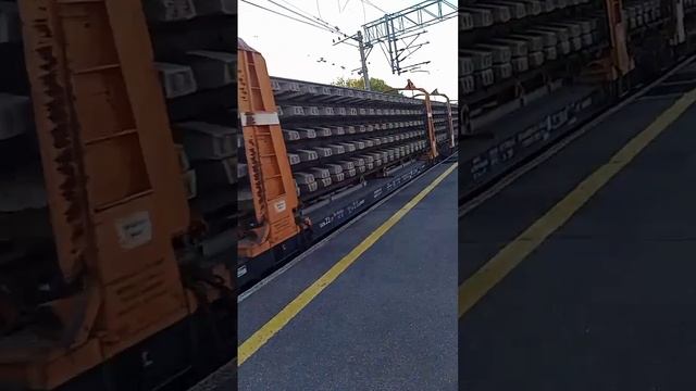 тепловоз 2М62 0748.mp4