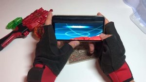ЛАЙФХАКИ И СОВЕТЫ ПО ИГРЕ БЕЙБЛЭЙД НА ТЕЛЕФОНЕ / Бейблэйд Бёрст / Beyblade Burst