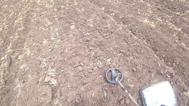 КОП - В поисках чего-то ценного смотреть онлайн