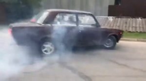 Бернаут на ваз 2107..