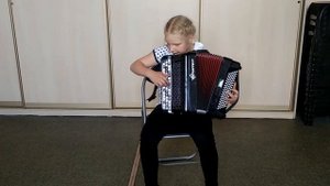 Кондратьева Даша, 9 лет, 24.11.2011 (баян)