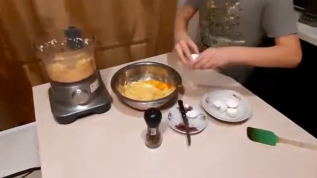 #учимся готовить. Драники с сыром.