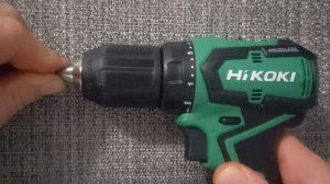 Hikoki ds18dd  luz na główce fabryczny czy wada? ( hikoki ds18dd chuck glapp )