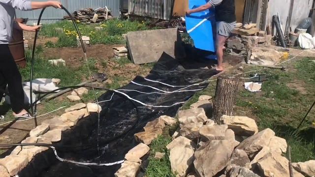 Строим пруд своими руками. Запускаем водопад. 4 часть.