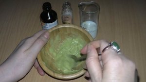 Очень действенное средство от морщин вокруг глаз! Рецепт