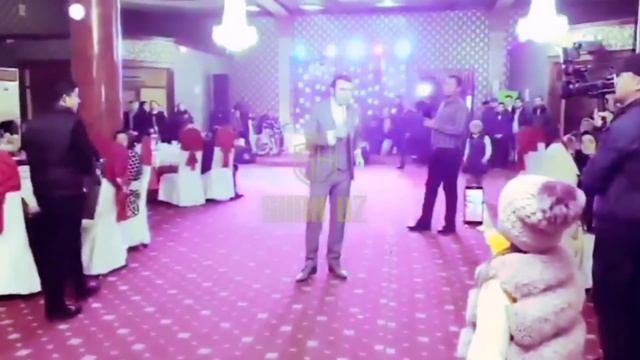 ШОХЖАХОН ЖУРАЕВ БУ АЁЛНИ.... ДАХШАТ ТЕЗ КЎРИНГ. смотреть онлайн