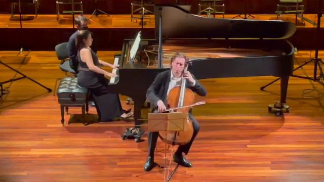 Brahms Cello Sonata #1, 1st movement смотреть онлайн