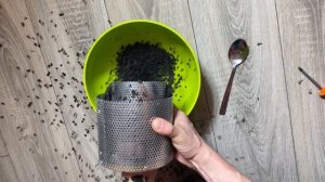 Как заменить уголь в фильтре для гроубокса своими руками?