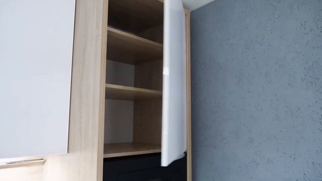 Видео обзор "Кухни DEME" - (Белая с деревом) - Набережные Челны смотреть онлайн