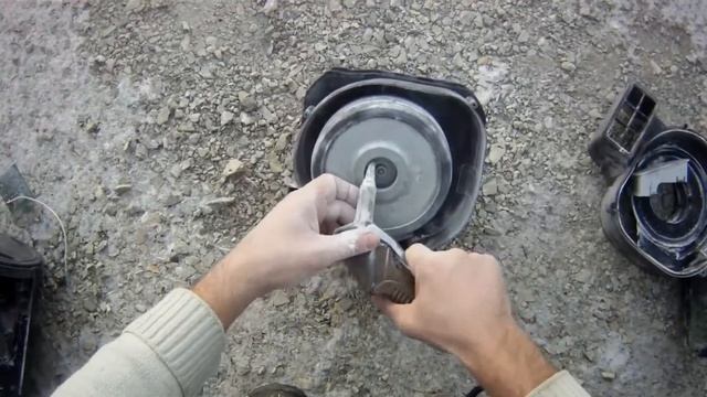 Чистка пылесоса.