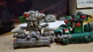 карл 44 пртив кв 44 (пластилинавые танки)