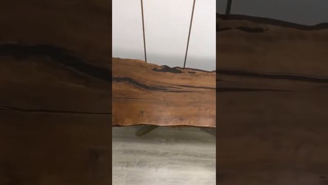 Авторский стол из термированного граба с природными краями смотреть онлайн